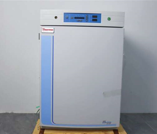 二氧化碳培養箱的加熱方式探析