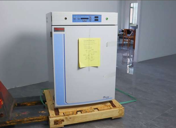 1730700541510841.jpg 二氧化碳培養箱.jpg